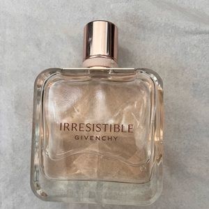 Givenchy Irresistible Eau de Toilette 2.7 fl oz